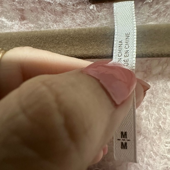 FREE PEOPLE Crochet Amelia ALPACA bland cardigan in Mauve Moon Oversized Size M - Picture 4 of 4